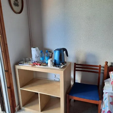Guest house Double Room With Patio.